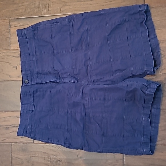 Chaps men's Navy blue flat front, patchwork shorts size 36 - Picture 1 of 5